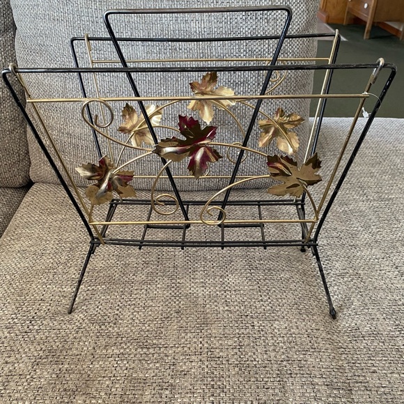 Vintage Mid Century leaf Danish Modern Atomic Circa 1950s Magazine holder - Picture 1 of 8